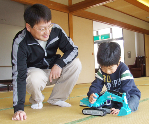 大切なおもちゃが直って子どもも大喜び