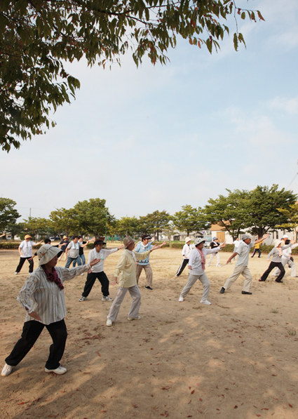 尾崎第3公園で開催中の早朝太極拳教室