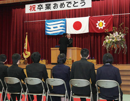 赤穂特別支援学校の高等部卒業式