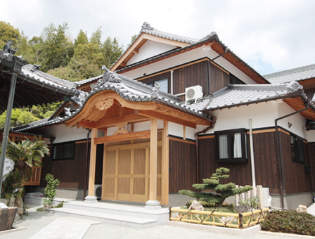 およそ120年ぶりに改築された法光寺の庫裡