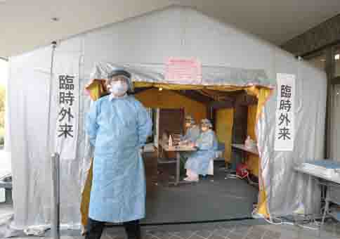 赤穂市民病院の南玄関脇に開設されている臨時外来