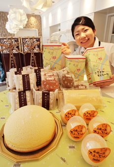 赤穂にちなんだネーミングやパッケージが好評な「プリエール」の洋菓子シリーズ