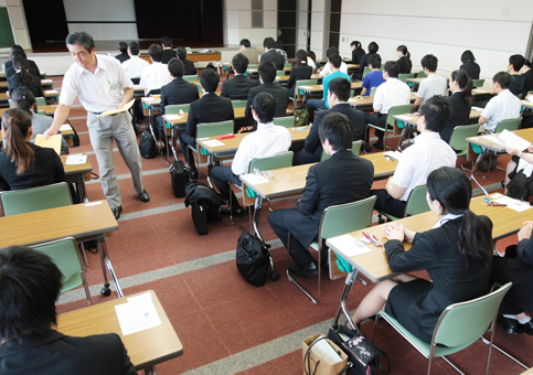 6職種に102人が受験した赤穂市の職員採用試験