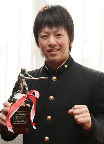 赤穂から8年ぶり2人目の優秀選手表彰を受けた前田将志選手