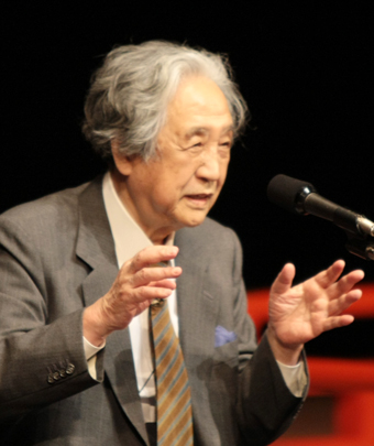 特別講演した著作者の梅原猛氏