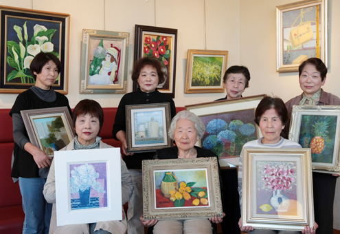 「油絵七人展」に出品のみなさん