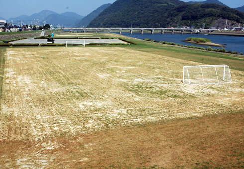 災害復旧整備が完了し、使用可能となった中広のサッカー場