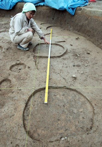 7−8世紀の建物跡が出土した浜市遺跡