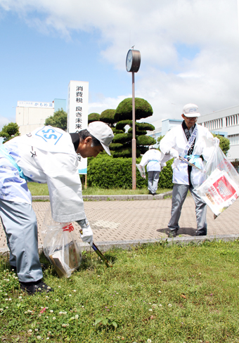市内各所で行われた「赤穂クリーンアップ大作戦」
