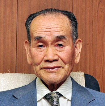 「つつじ賞」を受賞した坂本道雄さん