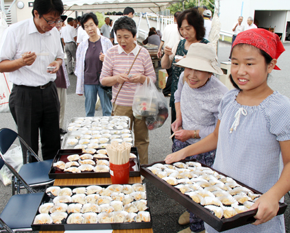 素朴な味が好評だった高雄地区干瓢まつり