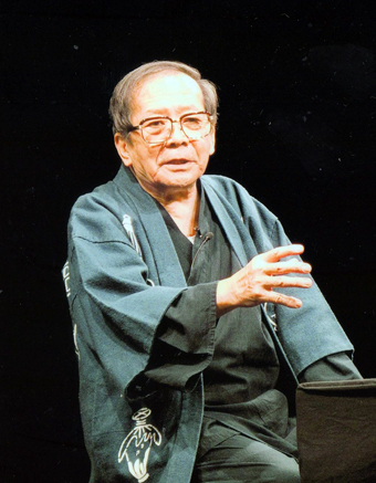「一人語り劇場」の赤穂公演が期待される木津川計氏