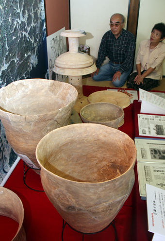 旧坂越浦会所で開催中の「自慢の遺跡展」