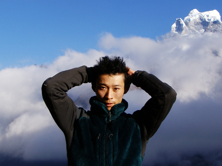 世界60カ国以上を旅し、写真と詩を残した塩飽雅彦さん