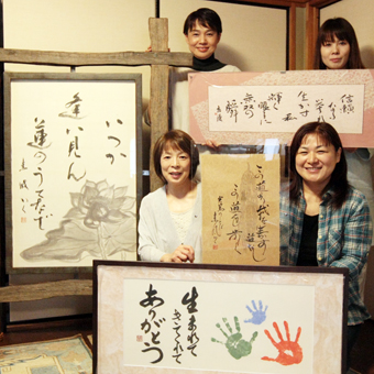 初めての作品展を開く千種会のみなさん