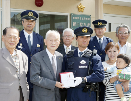 「赤穂地区警察官友の会」の駐在所激励慰問