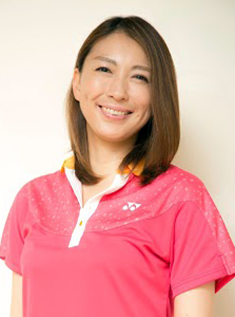 バドミントン教室の講師として来穂する小椋久美子さん