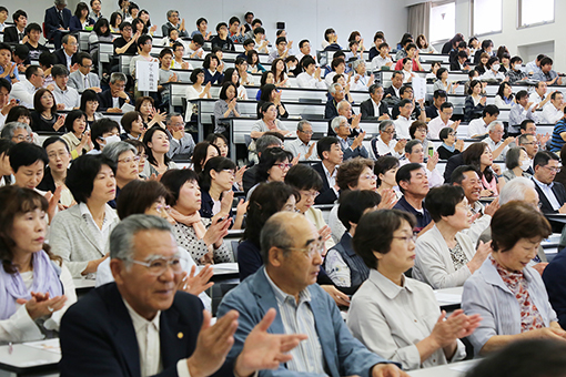 関西福祉大学が主催した第1回地域連携フォーラム