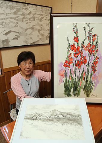 高瀬舟で作品展を開いている宇田川悦子さん