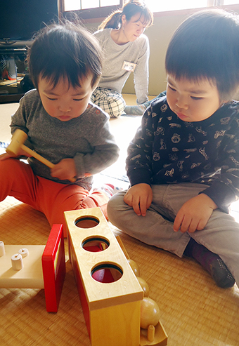 0歳児から就学前まで参加できる「子育て広場うねっこ」=スタッフ提供