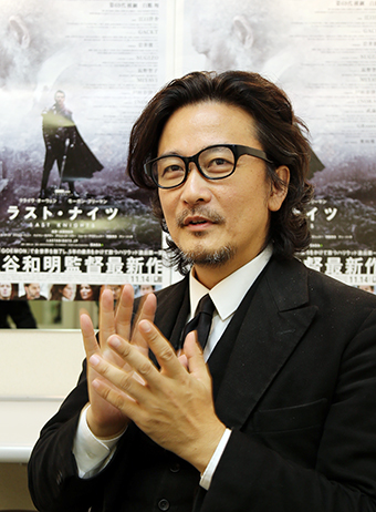 作品や忠臣蔵への思いを語った紀里谷和明氏