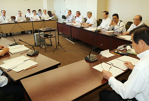市管理職の懲戒事案について協議した市議会の協議会