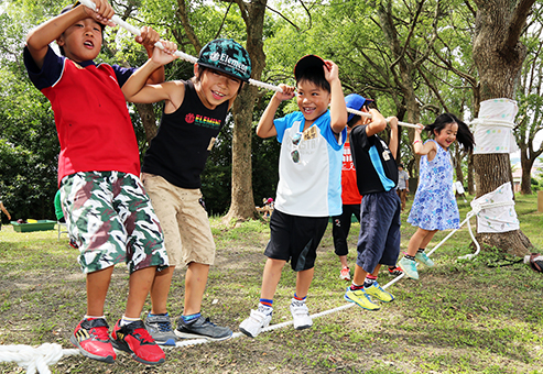 子どもたちが元気に外遊びを楽しめるプレーパーク