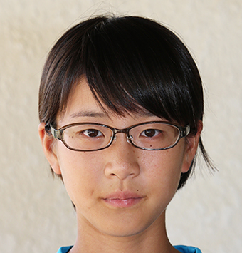 全国中学総体の陸上女子中長距離種目で上位を狙う小林朝さん