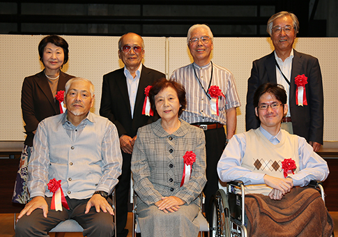 2016赤穂市美術展の各部門で市長賞を受賞したみなさん