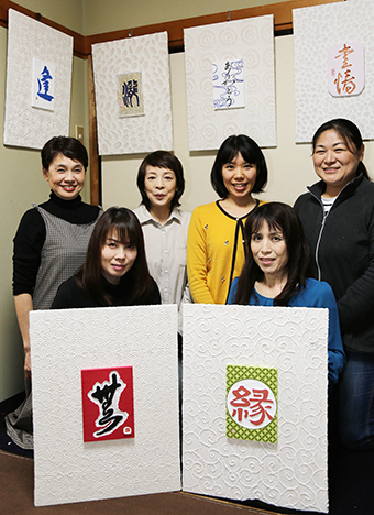 3年ぶり2度目の作品展を開催する千種会のみなさん