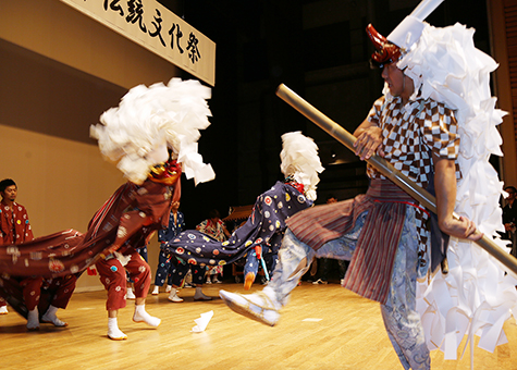 市内5地区の獅子舞が披露された市伝統文化祭