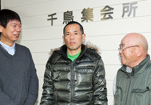 善意の見守りで高齢者を救い、自治会関係者から称えられる藤本敏也さん
