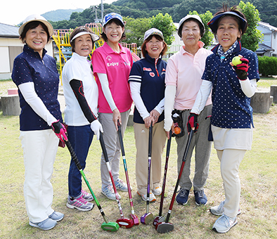 国民体育大会へ初出場する元塩グラウンドゴルフ同好会の出場メンバー