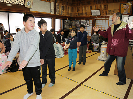 漢字の成り立ちを楽しく学んだ漢字ジェスチャー大会