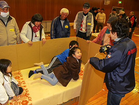 子どもから大人まで参加した防災研修会