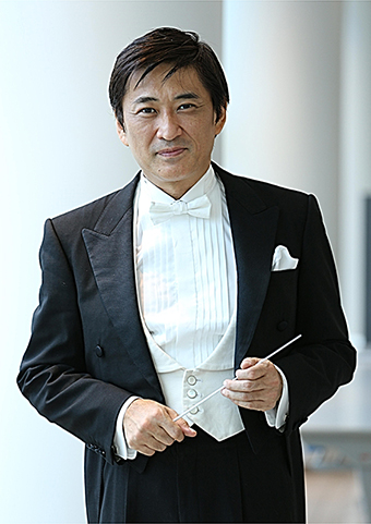 関西フィルハーモニー管弦楽団首席指揮者の藤岡幸夫氏(C)SHIN.YAMAGISHI