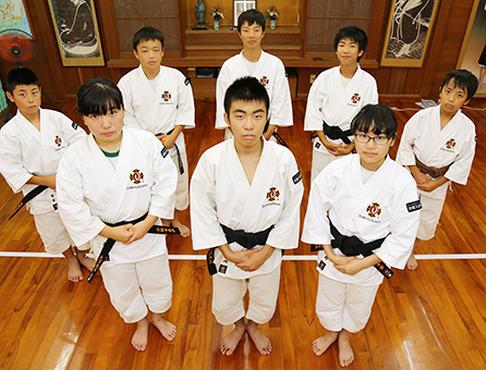 「決勝進出」を合い言葉に全国大会での健闘を誓う少林寺拳法赤穂スポーツ少年団