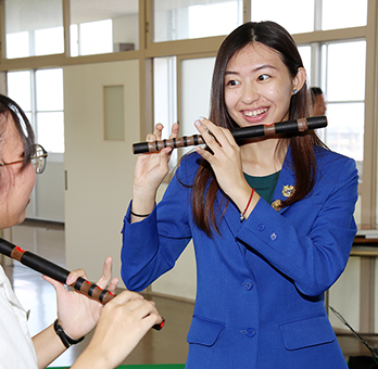 日本の伝統文化も体験したチェンさん