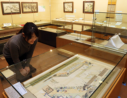 歴史博物館の開館30周年記念で開かれている特別展「元禄赤穂事件」