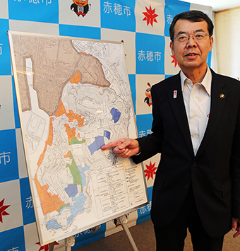 御崎地区の地域資源活用区域指定で地域活性化に期待を寄せる牟礼正稔市長