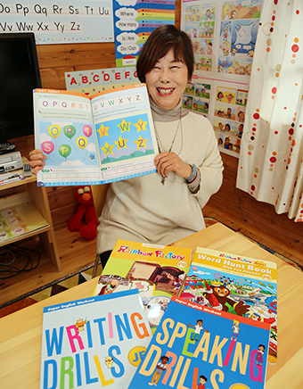 念願の英会話教室を開いた小林章子さん