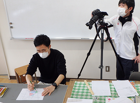 小学生の家庭学習を支援しようと、先生たちの手で進められている動画制作