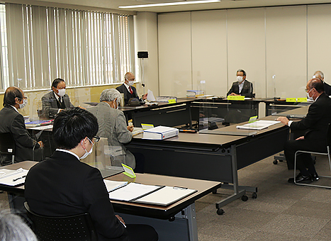 町に助言するための意見書について協議した上郡町有識者会議