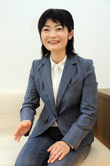 市議選への立候補を表明した荒木友貴さん