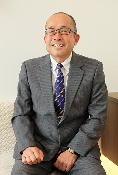市議選へ立候補を表明した中村太亮さん