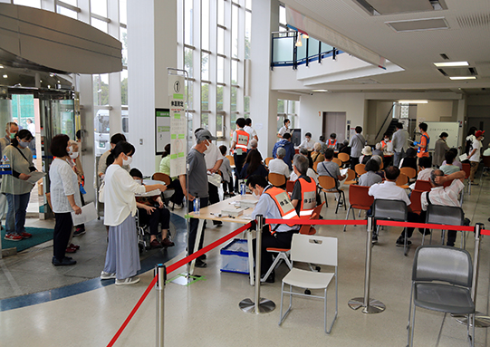 市が開設した新型コロナウイルスワクチンの大規模接種会場