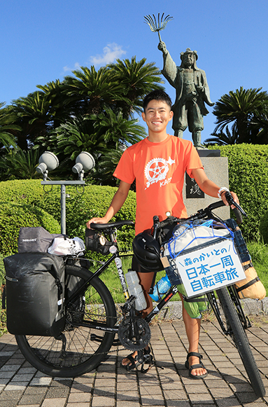 自転車で日本一周に挑戦中の森海翔さん