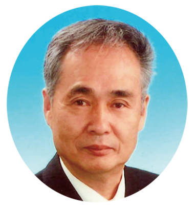 文部科学大臣表彰を受けた尾上慶昌教育長